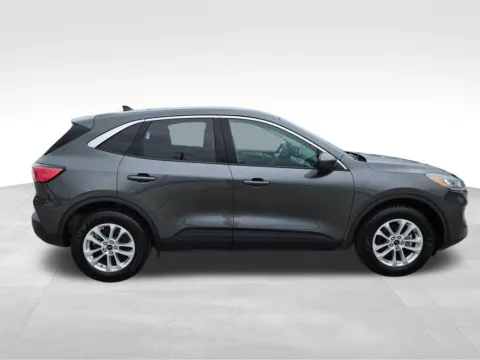 More photos of 2020 Ford Escape SE at Gregg Young Chevrolet Of Plattsmouth, NE