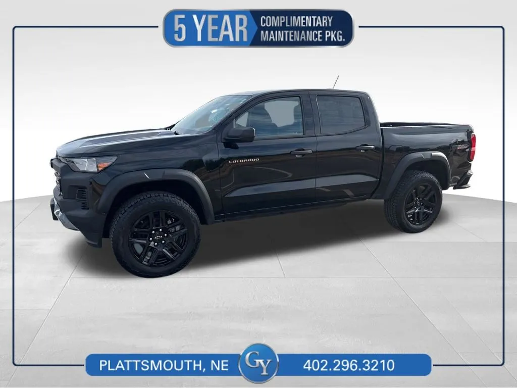 Black 2024 Chevrolet Colorado Trail Boss for sale in Plattsmouth, NE