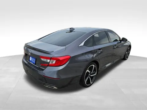 More photos of 2018 Honda Accord Sport at Gregg Young Chevrolet Of Plattsmouth, NE