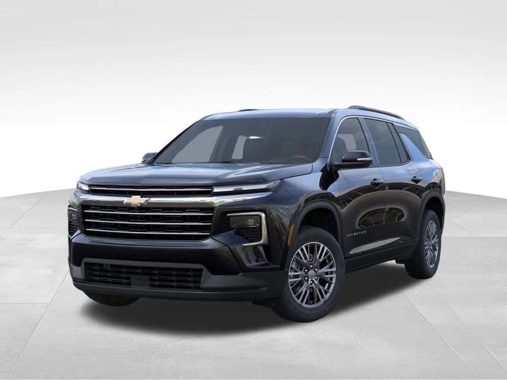 2026 Chevrolet Traverse photo 3