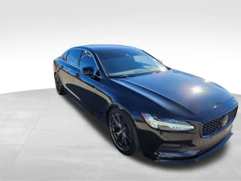 Another view of 2019 Volvo S90 T5 Momentum for sale in Plattsmouth, NE at Gregg Young Chevrolet Of Plattsmouth