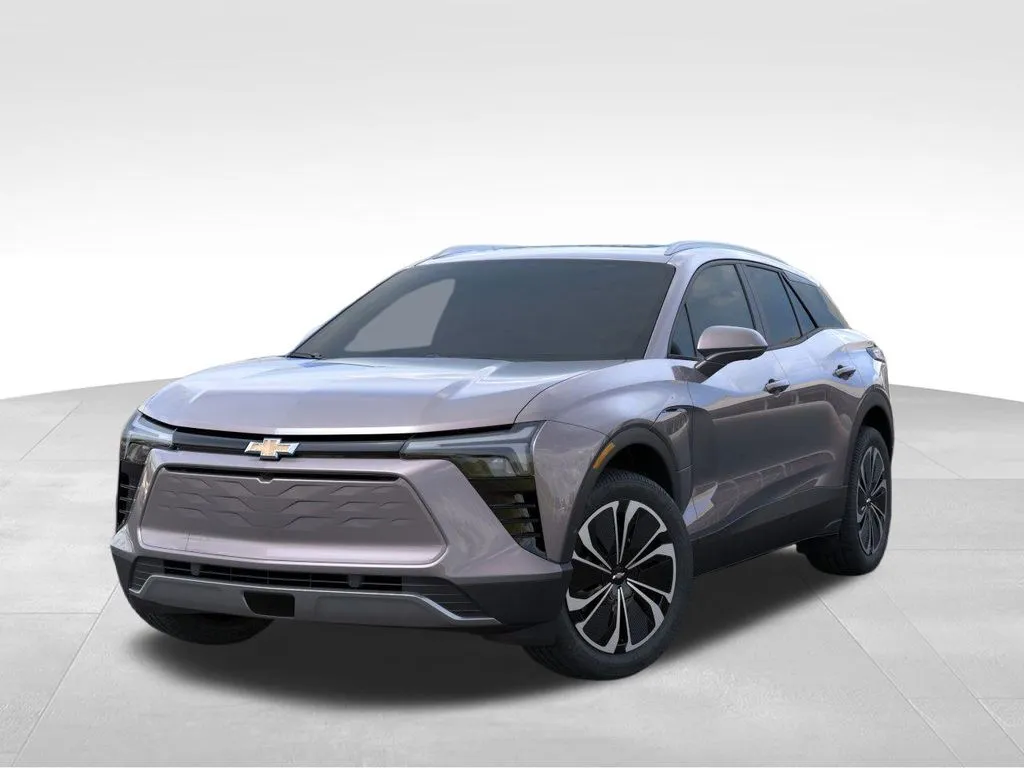 2026 Chevrolet Blazer EV photo 2