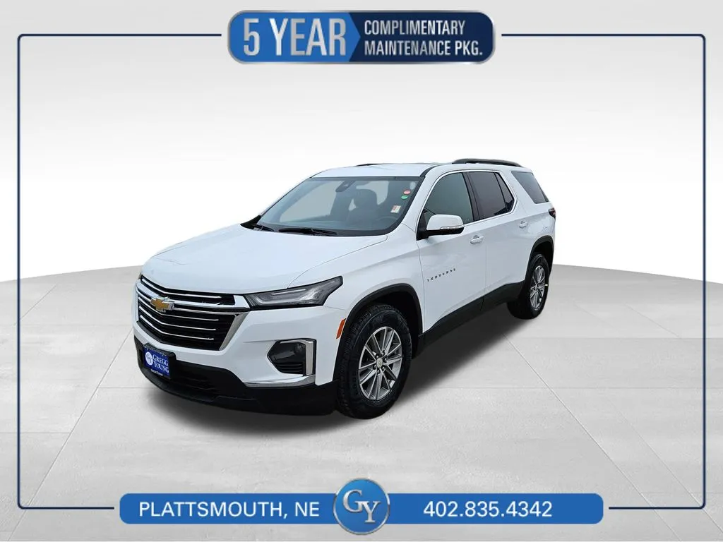 White 2023 Chevrolet Traverse LT Leather for sale in Plattsmouth, NE