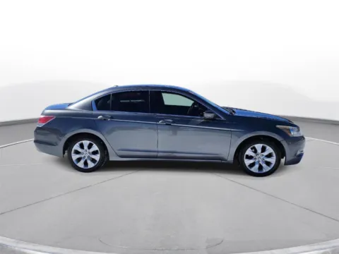 More photos of 2010 Honda Accord Sdn EX-L at Gregg Young Chevrolet Of Plattsmouth, NE