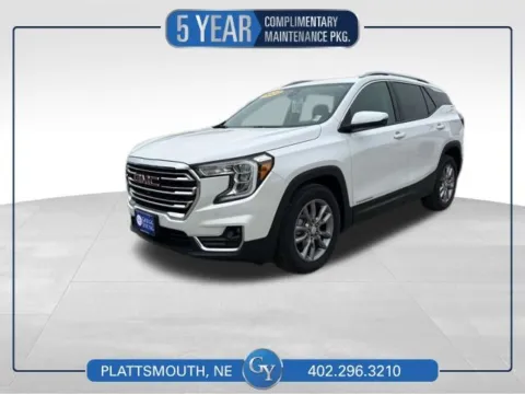 White 2022 GMC Terrain SLT for sale in Plattsmouth, NE