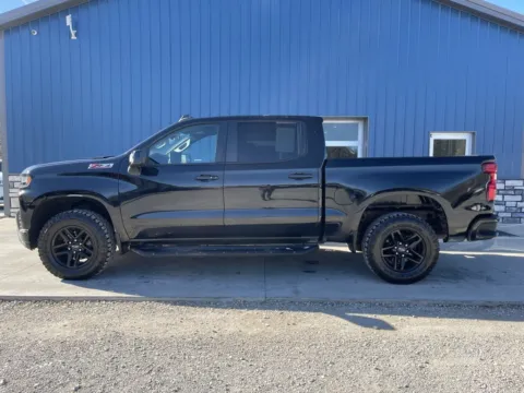 More photos of 2020 Chevrolet Silverado 1500 LT Trail Boss at Cambridge Truck, OH