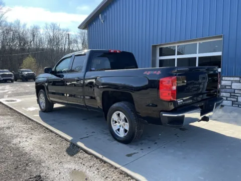 More photos of 2018 Chevrolet Silverado 1500 LT at Cambridge Truck, OH