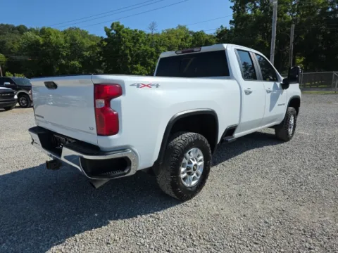 More photos of 2020 Chevrolet Silverado 2500HD LT at Cambridge Truck, OH
