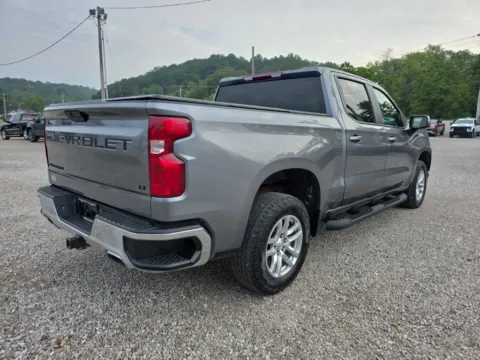 More photos of 2021 Chevrolet Silverado 1500 LT at Cambridge Truck, OH