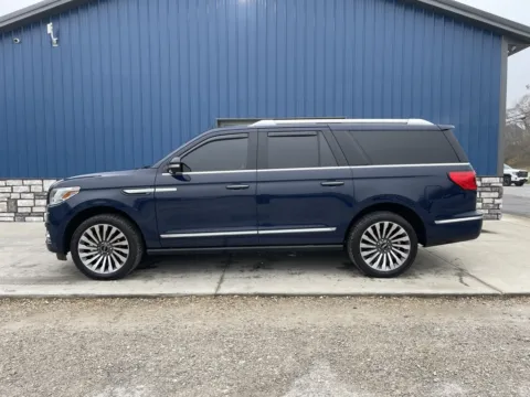 More photos of 2020 Lincoln Navigator L L Reserve at Cambridge Truck, OH