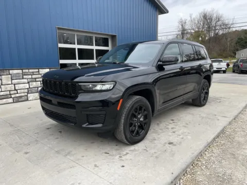 Another view of 2024 Jeep Grand Cherokee L Altitude for sale in Cambridge, OH at Cambridge Truck