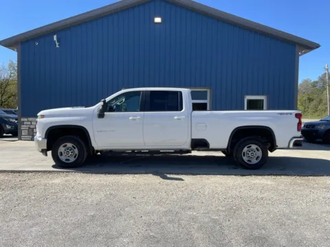 More photos of 2021 Chevrolet Silverado 2500HD LT at Cambridge Truck, OH