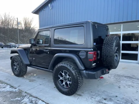 More photos of 2019 Jeep Wrangler Rubicon at Cambridge Truck, OH