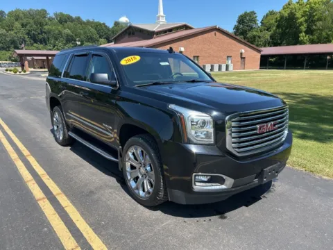 Black 2018 GMC Yukon SLT for sale in Cambridge, OH