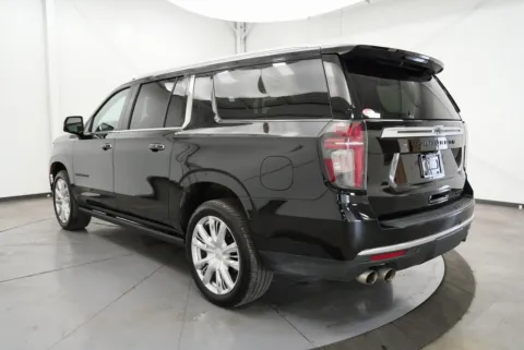 More photos of 2021 Chevrolet Suburban High Country at Cambridge Truck, OH