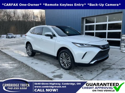 White 2021 Toyota Venza Limited for sale in Cambridge, OH