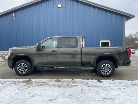 More photos of 2022 GMC Sierra 2500HD AT4 at Cambridge Truck, OH