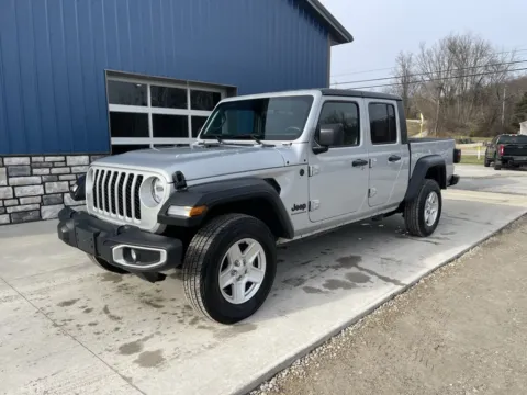 Another view of 2023 Jeep Gladiator Sport S for sale in Cambridge, OH at Cambridge Truck