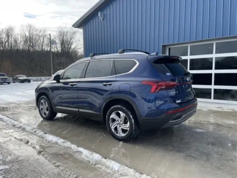 More photos of 2023 Hyundai Santa Fe SEL at Cambridge Truck, OH