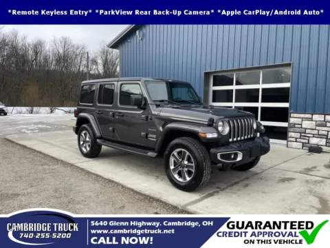 Gray 2019 Jeep Wrangler Unlimited Sahara for sale in Cambridge, OH