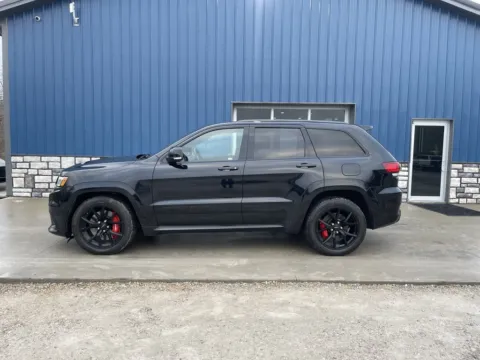 More photos of 2020 Jeep Grand Cherokee SRT at Cambridge Truck, OH