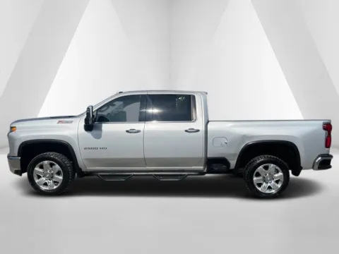 More photos of 2020 Chevrolet Silverado 2500HD LTZ at Cambridge Truck, OH