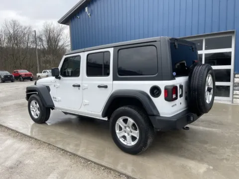 More photos of 2019 Jeep Wrangler Unlimited Sport S at Cambridge Truck, OH