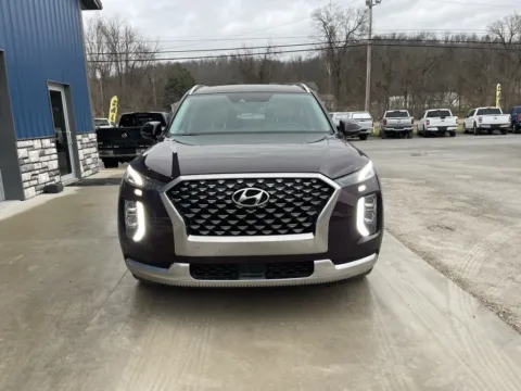 Photos of 2022 Hyundai Palisade Calligraphy for sale in Cambridge, OH at Cambridge Truck