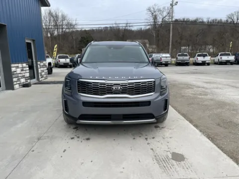 Photos of 2020 Kia Telluride S for sale in Cambridge, OH at Cambridge Truck