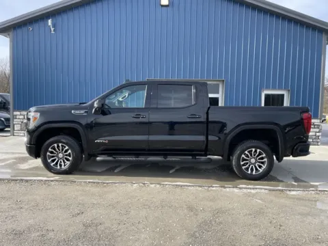 More photos of 2021 GMC Sierra 1500 AT4 at Cambridge Truck, OH