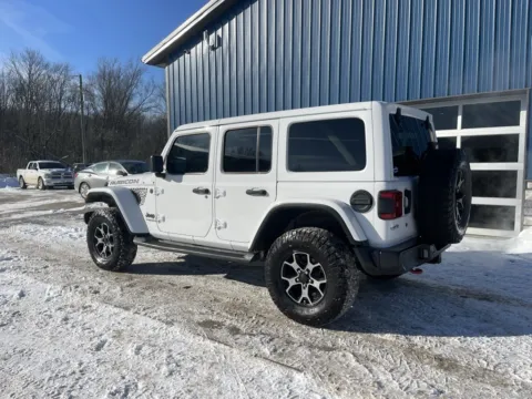 More photos of 2019 Jeep Wrangler Unlimited Rubicon at Cambridge Truck, OH