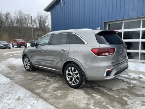 More photos of 2019 Kia Sorento SX Limited at Cambridge Truck, OH