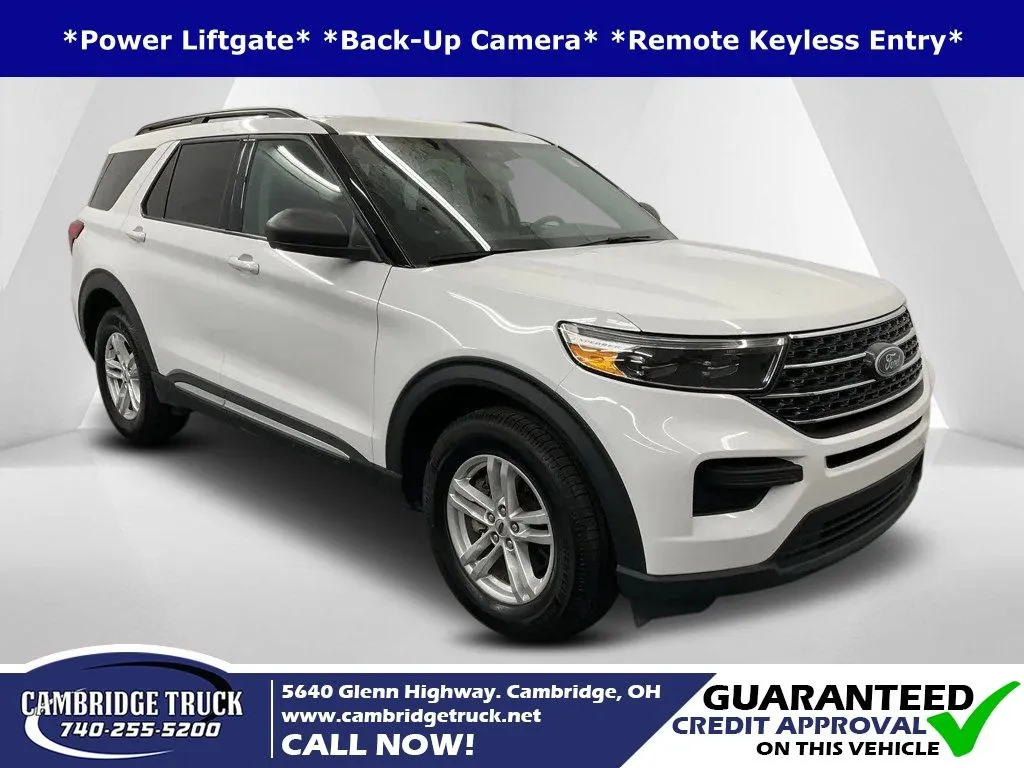White 2022 Ford Explorer XLT for sale in Cambridge, OH