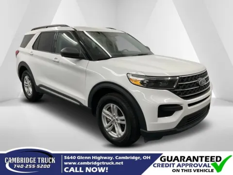 White 2022 Ford Explorer XLT for sale in Cambridge, OH