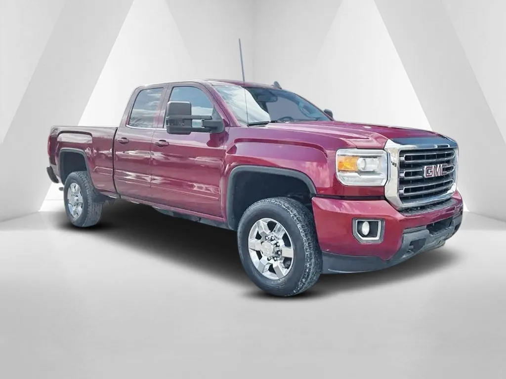 Blue 2018 GMC Sierra 2500HD SLE for sale in Cambridge, OH