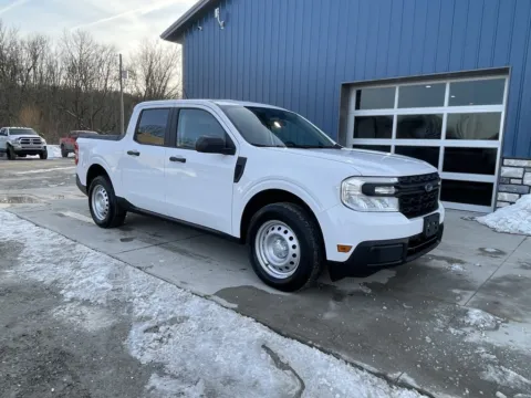 White 2022 Ford Maverick XL for sale in Cambridge, OH