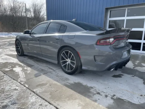 More photos of 2018 Dodge Charger R/T Scat Pack at Cambridge Truck, OH