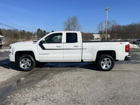 More photos of 2018 Chevrolet Silverado 1500 LT at Cambridge Truck, OH