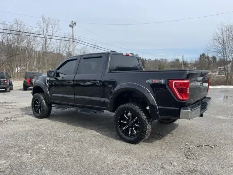 More photos of 2022 Ford F-150 XLT at Cambridge Truck, OH