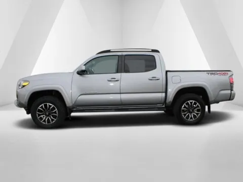 More photos of 2021 Toyota Tacoma TRD Sport at Cambridge Truck, OH