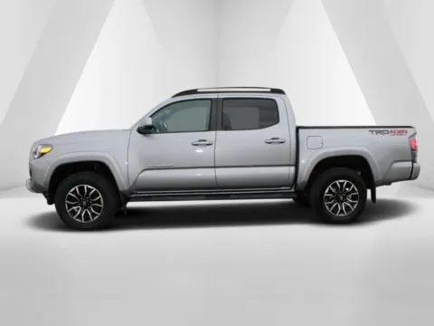 More photos of 2021 Toyota Tacoma TRD Sport at Cambridge Truck, OH
