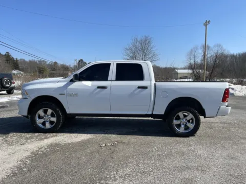 More photos of 2018 Ram 1500 Express at Cambridge Truck, OH