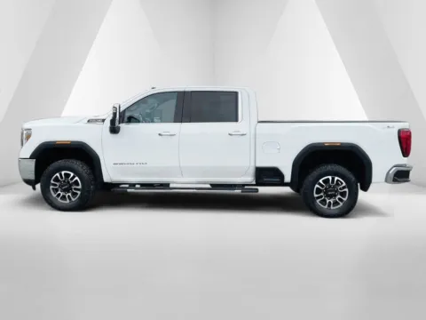 More photos of 2021 GMC Sierra 2500HD SLT at Cambridge Truck, OH