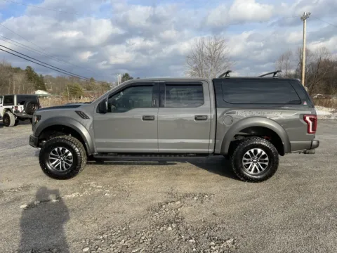 More photos of 2020 Ford F-150 Raptor at Cambridge Truck, OH