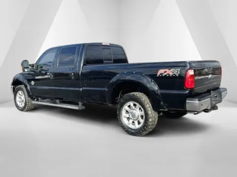 More photos of 2016 Ford F-350SD Lariat at Cambridge Truck, OH