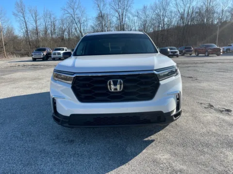 Photos of 2023 Honda Pilot LX for sale in Cambridge, OH at Cambridge Truck
