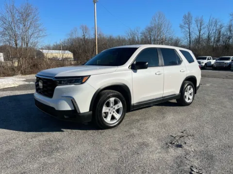 Another view of 2023 Honda Pilot LX for sale in Cambridge, OH at Cambridge Truck