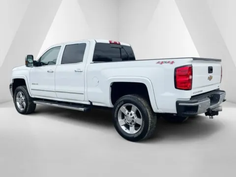 More photos of 2018 Chevrolet Silverado 2500HD LTZ at Cambridge Truck, OH