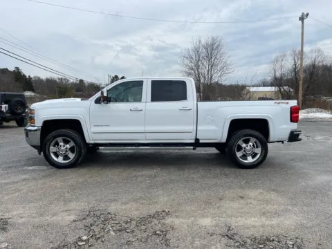 More photos of 2018 Chevrolet Silverado 2500HD LTZ at Cambridge Truck, OH