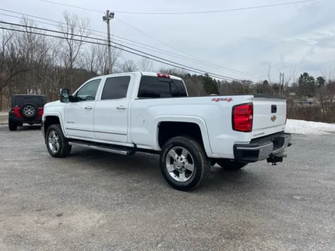 More photos of 2018 Chevrolet Silverado 2500HD LTZ at Cambridge Truck, OH